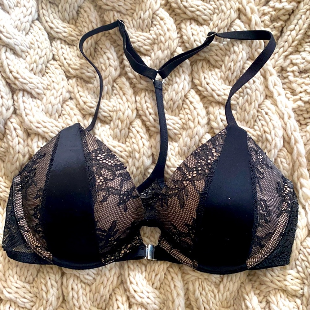 Victoria’s Secret Front Close Push Up Bra